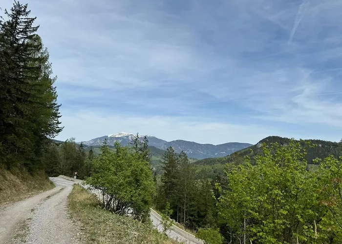 White Oak Lägenhet Schottwien