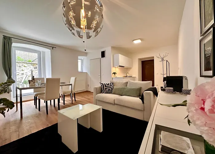 White Oak Schottwien